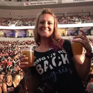 Meet your Posher, Stephanie